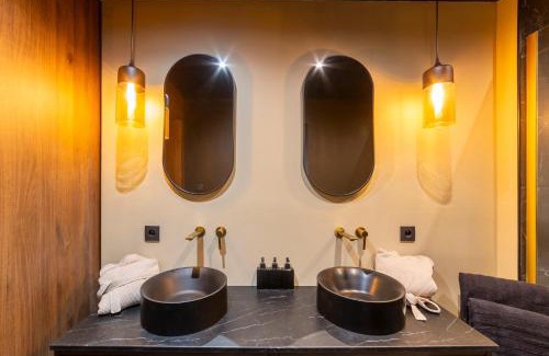 Blois Apartment | Escapade 007 Refuge d Agent