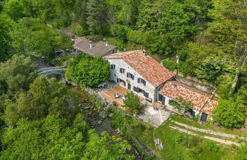 Saint-Vallier-de-Thiey House | Escapade au Moulin et sa Rivière Privative au Milieu D'un Domaine de 14 Hectares