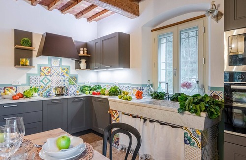 Santa Maria del Giudice Villa | Escape to Tuscany: serene farmhouse with pool & views