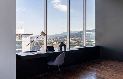 Santa Fe Apartment | Escape Royal Suite by Kukun