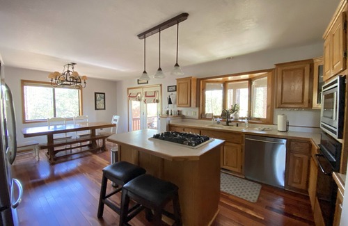 Pine Cabin | Escape the city to our beautiful cabin nestled in the pine trees.