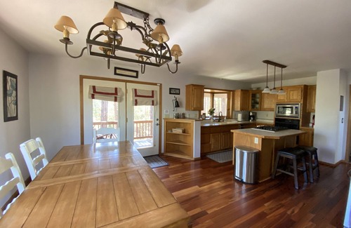 Pine Cabin | Escape the city to our beautiful cabin nestled in the pine trees.