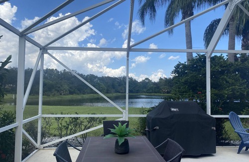 Hobe Sound Villa | Escape the cold and snow and spend the winter season in Florida!