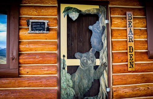 Pagosa Springs Cabin | Escape the Crowds and Enjoy your own Private View, Bear den