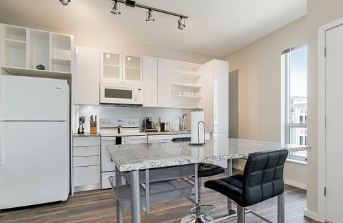 Crossroads Arts District Condo | Escape the Everyday Hustle and Bustle in Our Gorgeous Insta-Worthy Oasis 311