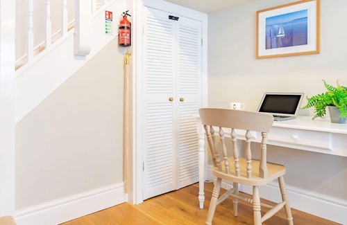 Low Eskcleth Cottage | Escape the hustle and bustle with a stay in this beautiful cottage, great walks, stunning scenery, p