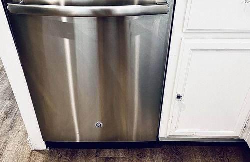 Las Vegas House | ESCAPE THE MADNESS with no better place to relax! NEW LUXURY SPA AND HUGE POOL!