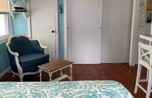 Highlands House | Escape to a charming seaside town of Highlands, NJ in this cozy bungalow studio!