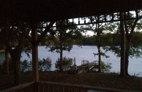 Chesnee Ski Chalet | Escape to a relaxing retreat just minutes away