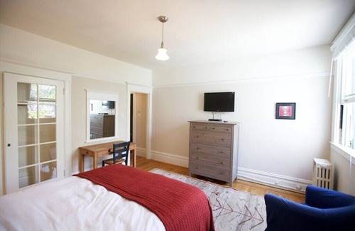 Pacific Heights Apartment | Escape To Alta Plaza Park