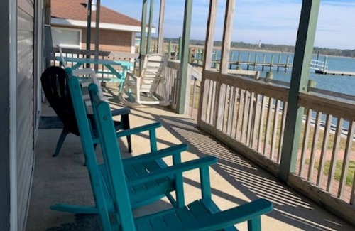 Chincoteague Condo | Escape to Chincoteague, just 7 mins from wildlife refuge