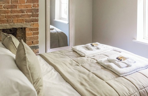 Saltmarshe Cottage | Escape to Gardeners Cottage, a tranquil retreat on the Saltmarshe Hall Estate.
