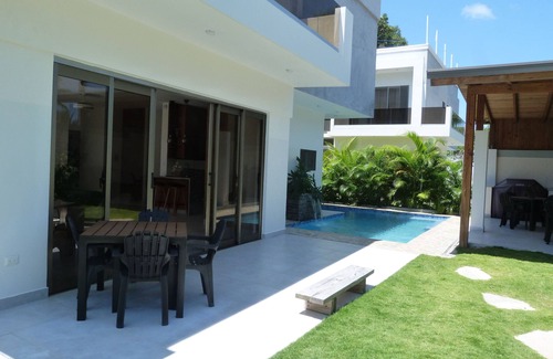 Cabrera Villa | Escape to Luxury and Wellness: Vacation Home 1 km from the Sea