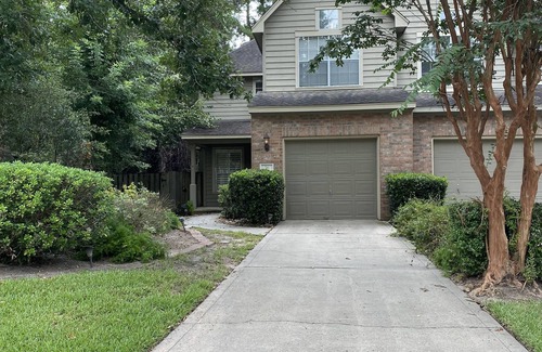 The Woodlands House | Escape to luxury in The Woodlands and enjoy this completely remodeled property.