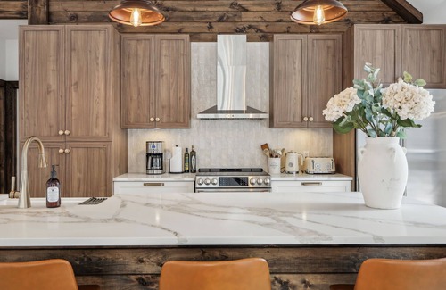 La Conception Ski Chalet | Escape to Mont-Tremblant: A Luxurious Retreat Awaits You