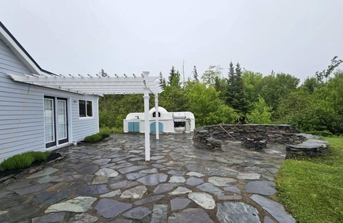 Lawrencetown Cottage | Escape to nature at Saltwater Hideaway Cottage. Panoramic views!