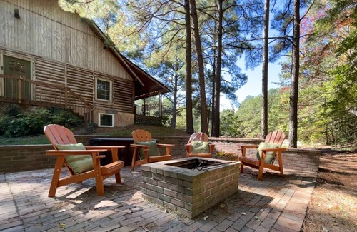 St. Michaels Cabin | Escape to Nature at Wales Family Cabin
