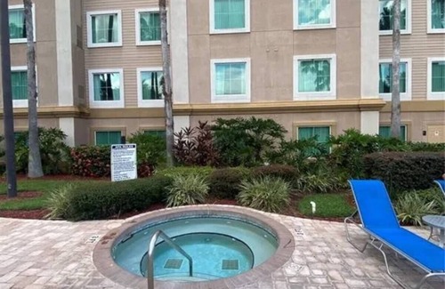 Florida Central Atlantic Coast House | Escape To Paradise Near Disney And Seaworld 1 Bedroom Home by RedAwning