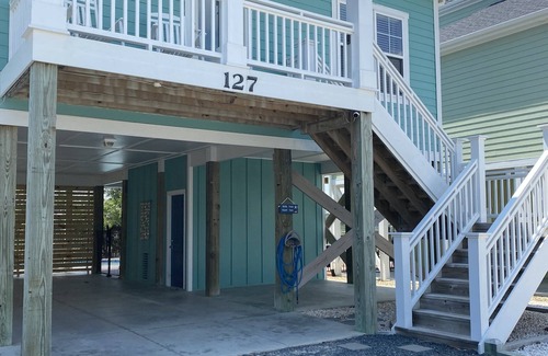Holden Beach House | Escape to Paradise: Beach Bliss Awaits at Our Stunning Rental Retreat!