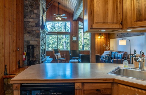 Whitefish Condo | Escape to Ptarmigan Village 53