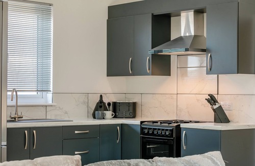 Louth Cottage | Escape to Saltfleetby and let the natural beauty of the area enrich your stay.