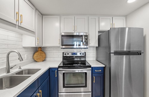 Orange Beach Condo | Escape to the Beach! Phoenix 8, 1402, Sea South Properties