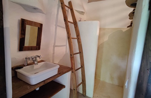 Lauzerte Other | Escape to the depths of the French countryside at La Baronne