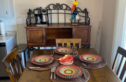 Wickenburg House | Escape to Tranquility with Stunning Mountain Views