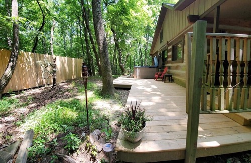 Mills River Cabin | Escape to Western North Carolina, secluded, but close to everything!