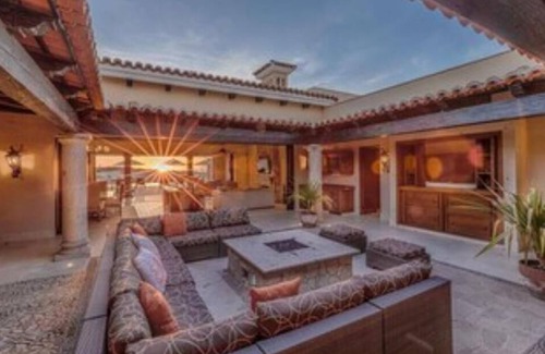 Los Cabos House | Escape to Your Perfect Getaway