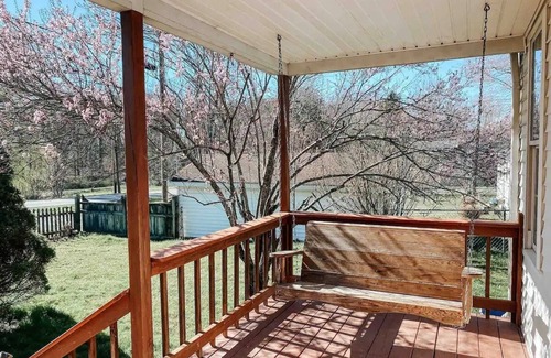 Lansing House | Escape to Your Stylish Bungalow Steps from the National Park