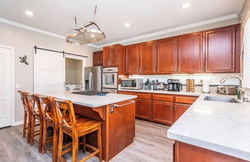 North Broadway House | Escondido Family Retreat with POOL!