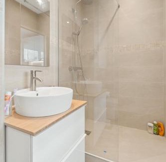 Levallois-Perret Apartment | Espace Champerret - 1 Bedroom 4 people