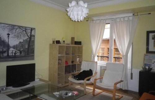 Gijon City Centre Apartment | Espacioso 140 m2 y calidad a 250 metros playa y puerto deportivo 5hab 2 baños VUT2917AS