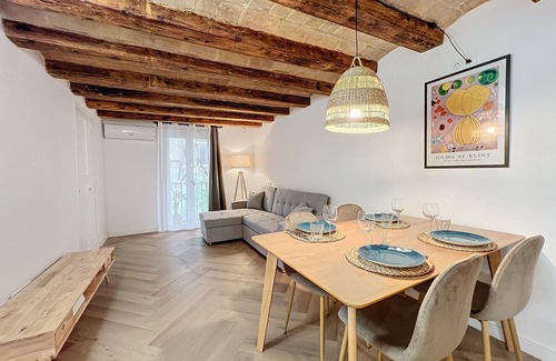 Sants-Montjuic Apartment | Espectacular Apartamento Totalmente Equipado en el Centro de Barcelona!