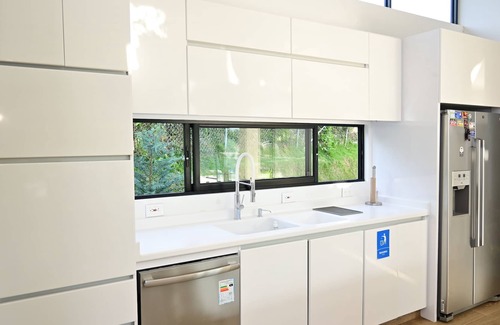 Pereira Villa | Espectacular Casa Campestre Pereira Eje Cafetero Cerritos. Cerca de Todo. Genial