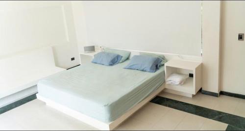 Girardot Villa | ESPECTACULAR CASA QUINTA en RENTA VILLA EN GIRARDOT PEÑON PISCINA PRIVADA!