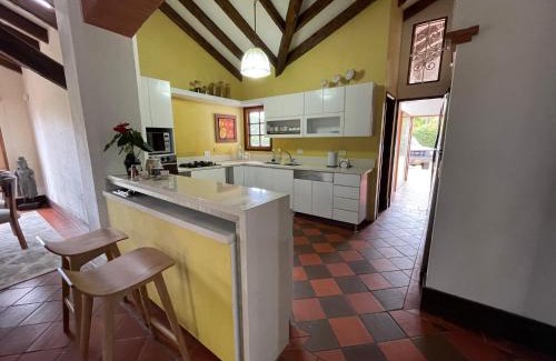 Rionegro Villa | Espectacular villa en llanogrande