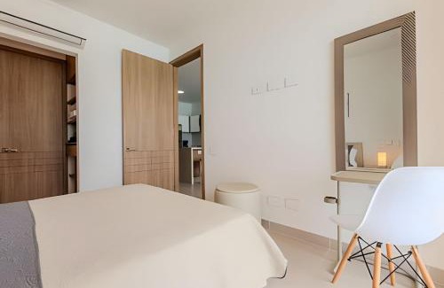 Zona Norte Apartment | Espectacular vista a laguna de Kristal/1 alcoba