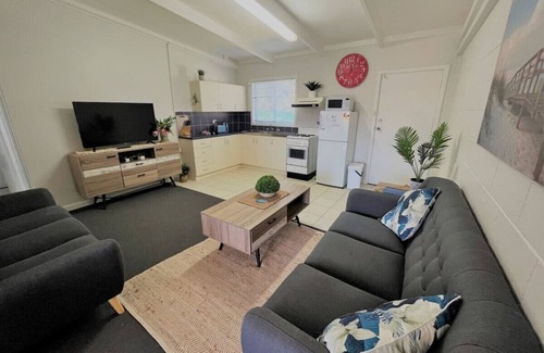 Castletown Apartment | Esperance Little Units 3