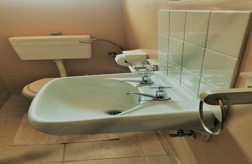 Windhoek House | Essence of Africa Guesthouse Bed and Breakfast and Self Catering Accommodation