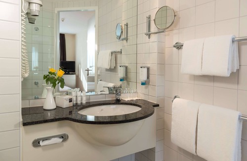 Adlershof Hotel | Essential by Dorint Berlin-Adlershof