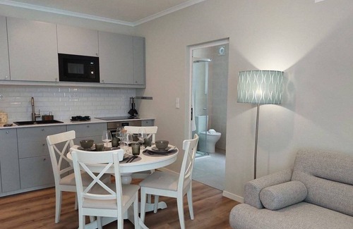 Angra do Heroismo Apartment | Estúdio Quinta São José by PontaNegraAzores