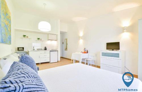 Montechoro Apartment | Estúdio Solar A by MTPhomes