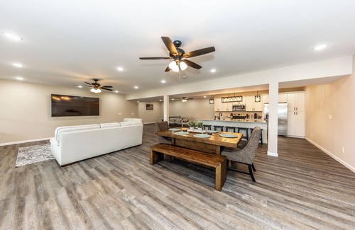 Marion House | Estate Home on at Lake of Egypt Sleeps 16 MAX