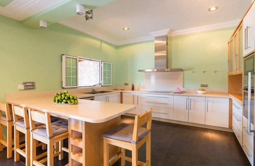 Santa Maria de Guia de Gran Canaria Apartment | Estate in Gran Canaria with Banana Plantation