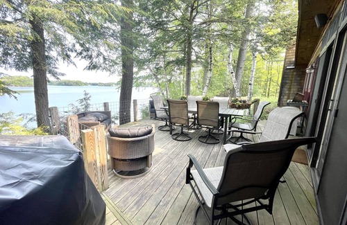 Traverse City House | Estate on Silver Lake ~
