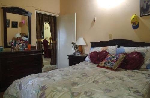 Roldanillo Ski Chalet | Estate with pool for 7 people in Roldanillo