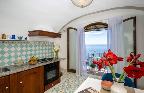 Positano House | Estate4home- Emeri Positano