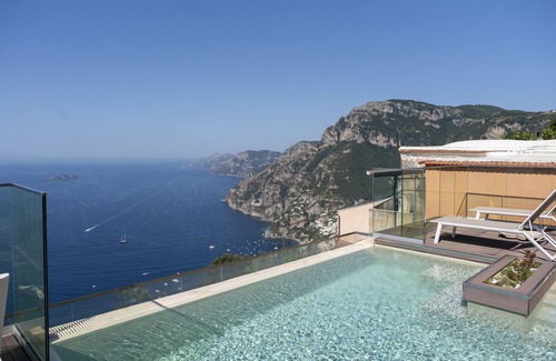 Arienzo Villa | Estate4home - Villa degli dei